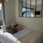 Apartment Vue Avec Acces Direct - Parking Privatif *
